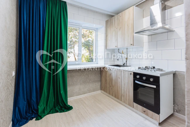 2-к квартира на ул. А. Невского 72, Ленинградский район