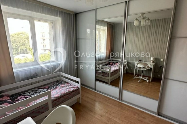 2-к квартира на ул. Гагарина Ленинградский р-н