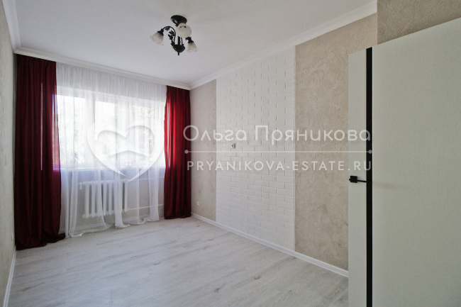 2-к квартира на ул. Богдана Хмельницкого 19 Московский район