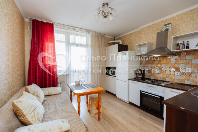 1-к квартира на ул. Зорге Ленинградский р-н